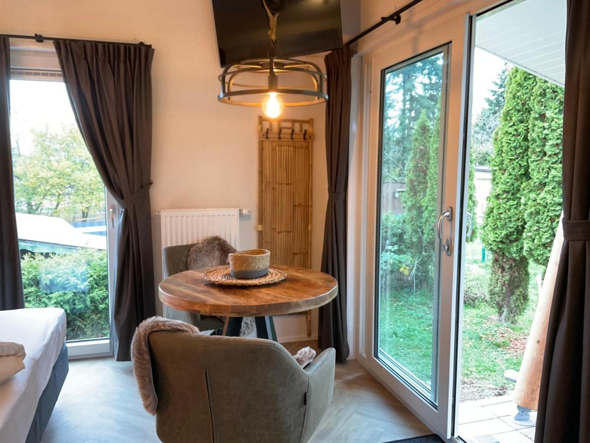 Zu Jeddelohs Bungalows & Apartments -Adult Friendly Gladenbach Экстерьер фото